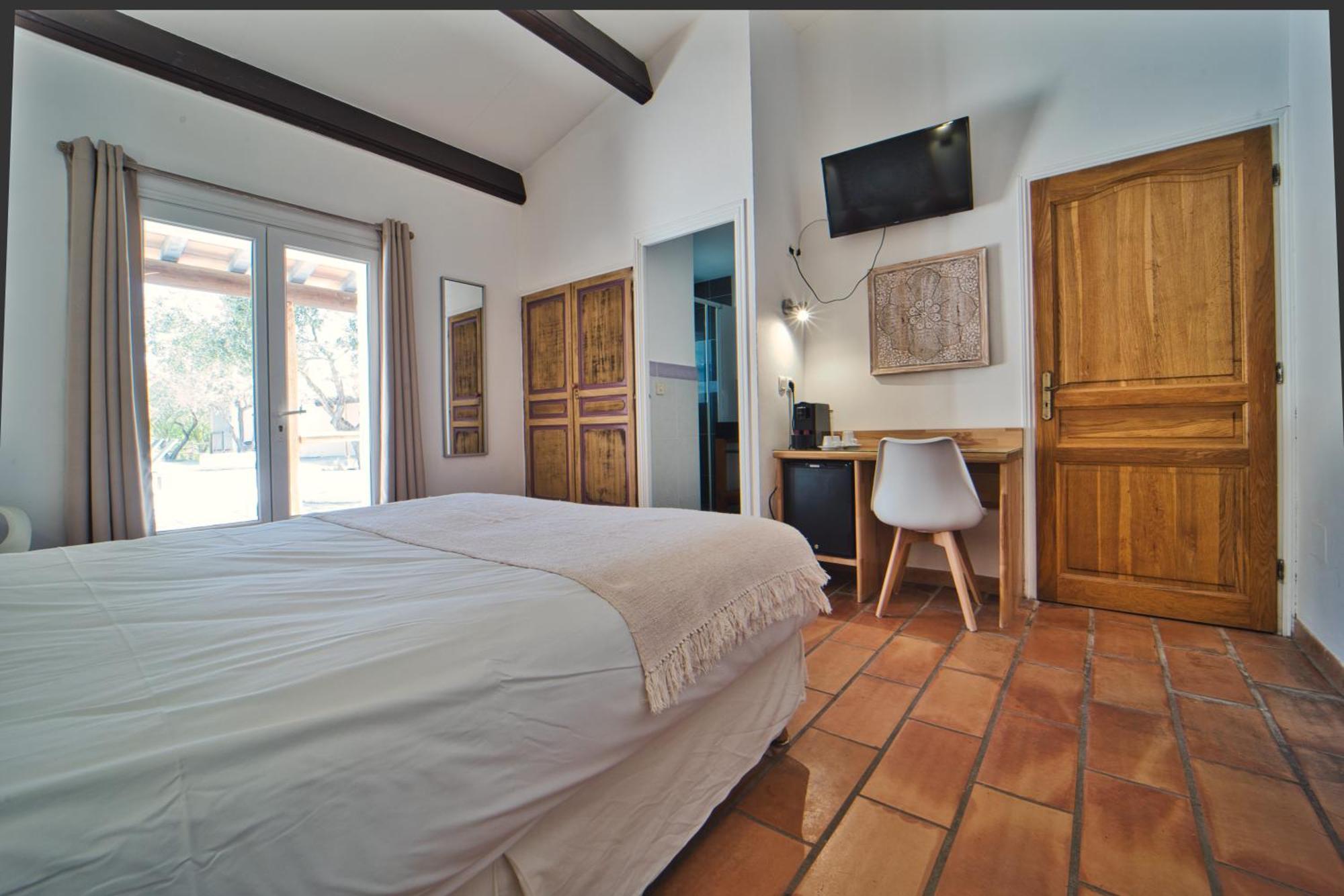 Mas De Calabrun Hotel Saintes-Maries-de-la-Mer Eksteriør billede