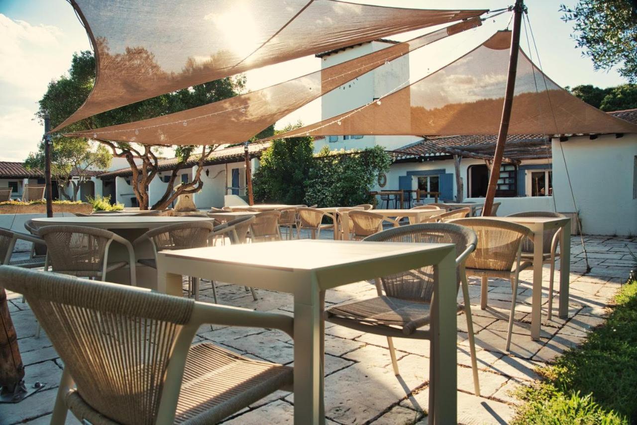 Mas De Calabrun Hotel Saintes-Maries-de-la-Mer Eksteriør billede