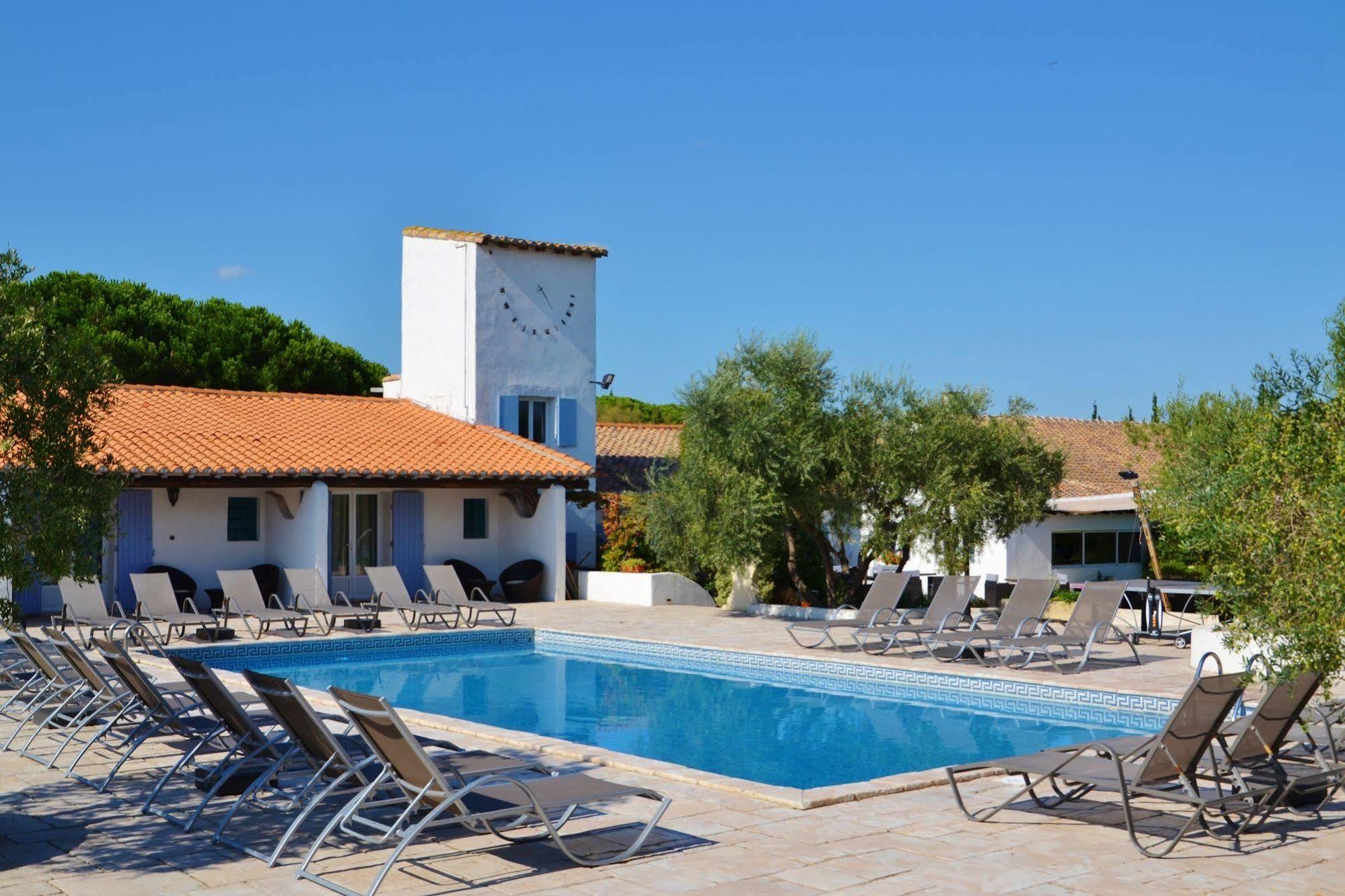 Mas De Calabrun Hotel Saintes-Maries-de-la-Mer Eksteriør billede